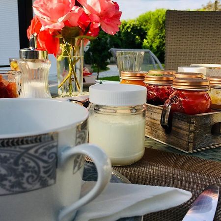 Bed and Breakfast La Bauldiniere Tauxigny Exterior foto